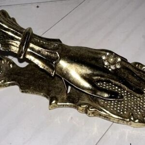 J & E Ratcliff Victorian Brass Letter Hand Clip